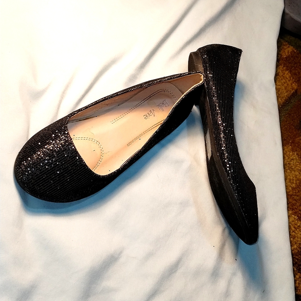 Bella Marie sparkly black flats